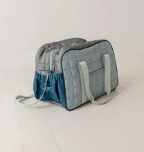 Load image into Gallery viewer, Quilted Duffel Overnight Bag