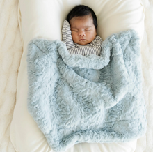 Load image into Gallery viewer, Dream Mini Blanket
