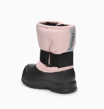 Load image into Gallery viewer, Trek Lightweight Winter Boots - Pink