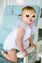Load image into Gallery viewer, The Daisy Sunglasses