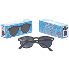 Load image into Gallery viewer, Black Ops Black Keyhole Sunglasses