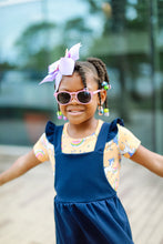 Load image into Gallery viewer, Pretty In Pink Keyhole Sunglasses