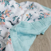 Load image into Gallery viewer, Meadowlark 4-Layer Muslin Quilt