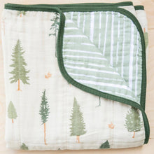 Load image into Gallery viewer, Pine Cotton 4-Layer Muslin Quilt