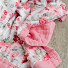 Load image into Gallery viewer, Spiced Blossom 4-Layer Mulsin Quilt