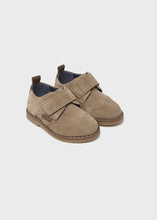 Load image into Gallery viewer, Taupe Velcro Oxford
