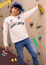 Load image into Gallery viewer, Boys Lighter Wash Skinny Fit Jeans
