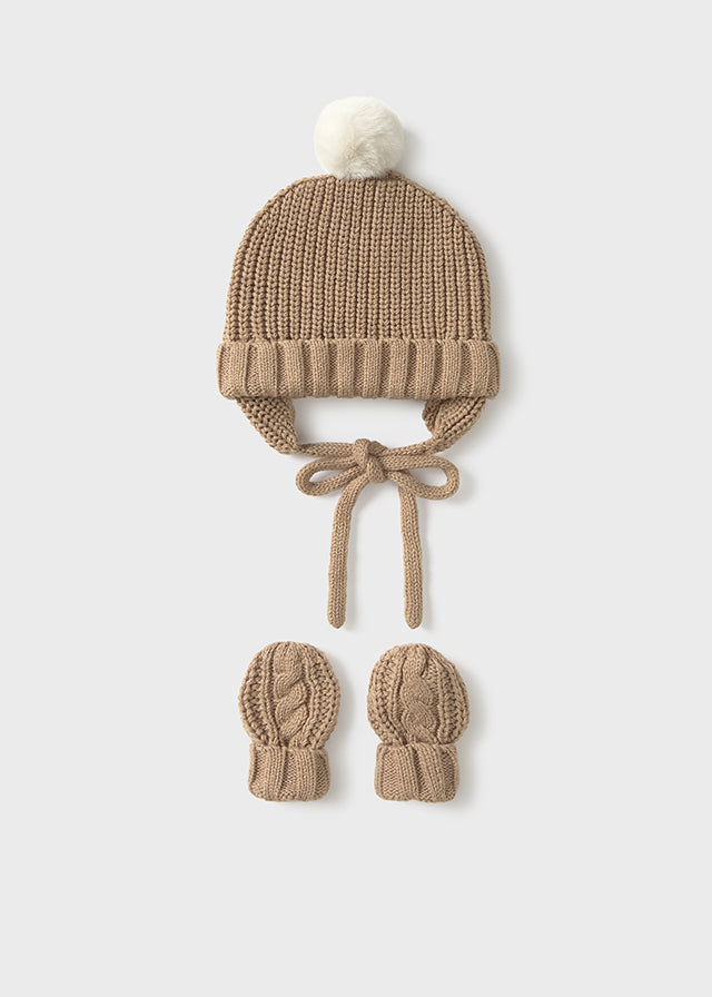 Camel Knit Hat and Mitten Set