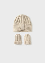 Load image into Gallery viewer, Latte Knit Hat and Mitten Set
