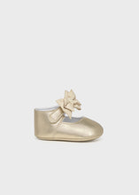 Load image into Gallery viewer, Champagne Bow Maryjane Shoe
