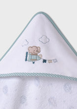 Load image into Gallery viewer, Airplane Elephant Hooded Towel
