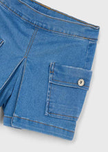 Load image into Gallery viewer, Medium Wash Cargo Denim Shorts
