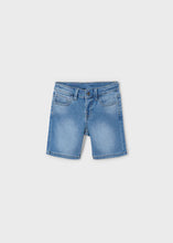 Load image into Gallery viewer, Medium Wash Stretch Denim Shorts
