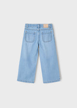 Load image into Gallery viewer, Light Wash Wide Leg Denim
