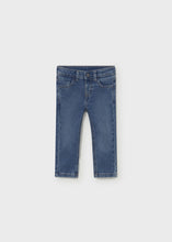 Load image into Gallery viewer, Medium Slim Fit Jeans
