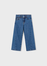 Load image into Gallery viewer, Girls Medium Wash Loose Fit Jeans

