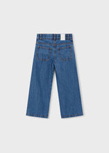 Load image into Gallery viewer, Girls Medium Wash Loose Fit Jeans
