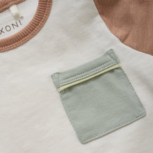 Load image into Gallery viewer, Colorblock Pocket Tee
