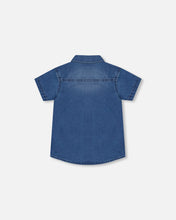 Load image into Gallery viewer, Lightweight Denim Short Sleeve Button Up
