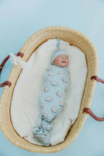 Load image into Gallery viewer, S&#39;mores Knit Swaddle Blanket
