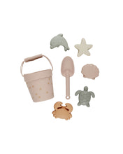 Load image into Gallery viewer, Starfish Beach Toy Set
