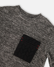 Load image into Gallery viewer, Heather Grey Quilted Pocket Top
