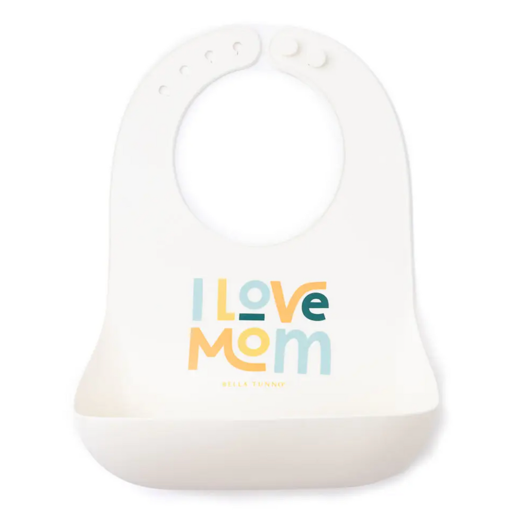 I Love Mom Wonder Bib