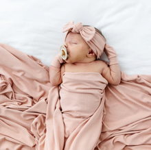 Load image into Gallery viewer, Audrey Ribbed Swaddle Blanket
