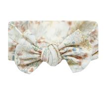 Load image into Gallery viewer, Pearl Headband
