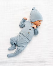 Load image into Gallery viewer, Leo Top &amp; Pant Set

