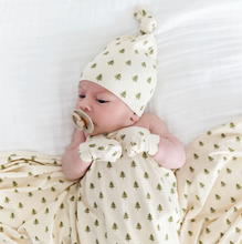 Load image into Gallery viewer, Kevin Newborn Hat Bundle
