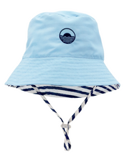 Load image into Gallery viewer, Suns Out Reversible Bucket Hat
