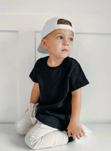 Load image into Gallery viewer, Black Basic Short Sleeve Tee
