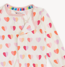 Load image into Gallery viewer, Pink XOXO Modal Magnetic Footie
