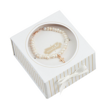 Load image into Gallery viewer, Gold Cross Boxed Bracelet
