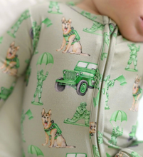 Load image into Gallery viewer, Major Zipper Footie
