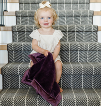 Load image into Gallery viewer, Lush Mini Blanket
