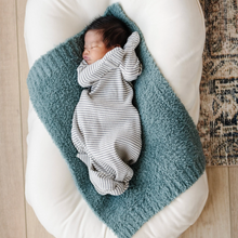 Load image into Gallery viewer, Bamboni Mini Blanket
