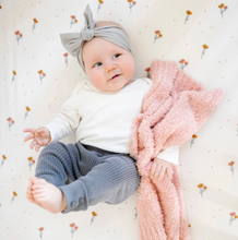 Load image into Gallery viewer, Bamboni Mini Blanket
