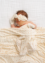 Load image into Gallery viewer, Annie Newborn Headband Bundle
