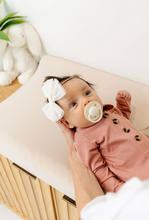 Load image into Gallery viewer, Cove Ribbed Changing Pad Cover
