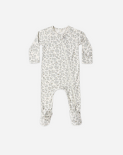 Load image into Gallery viewer, Blue Floral Bamboo Zip Footie
