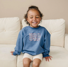 Load image into Gallery viewer, USA Daisy Crewneck
