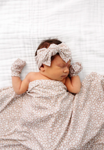 Load image into Gallery viewer, Laynie Newborn Headband Bundle
