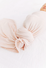 Load image into Gallery viewer, Rosie Newborn Headband Bundle
