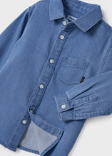 Load image into Gallery viewer, Soft Denim Button Up
