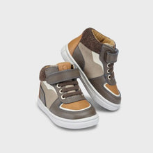 Load image into Gallery viewer, Taupe Mix Sporty Boot
