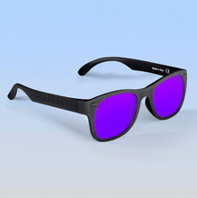 Load image into Gallery viewer, Black Mirrored Purple Sunglasses
