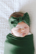 Load image into Gallery viewer, Alder Knit Headband Bow
