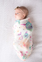 Load image into Gallery viewer, Bloom Knit Swaddle Blanket
